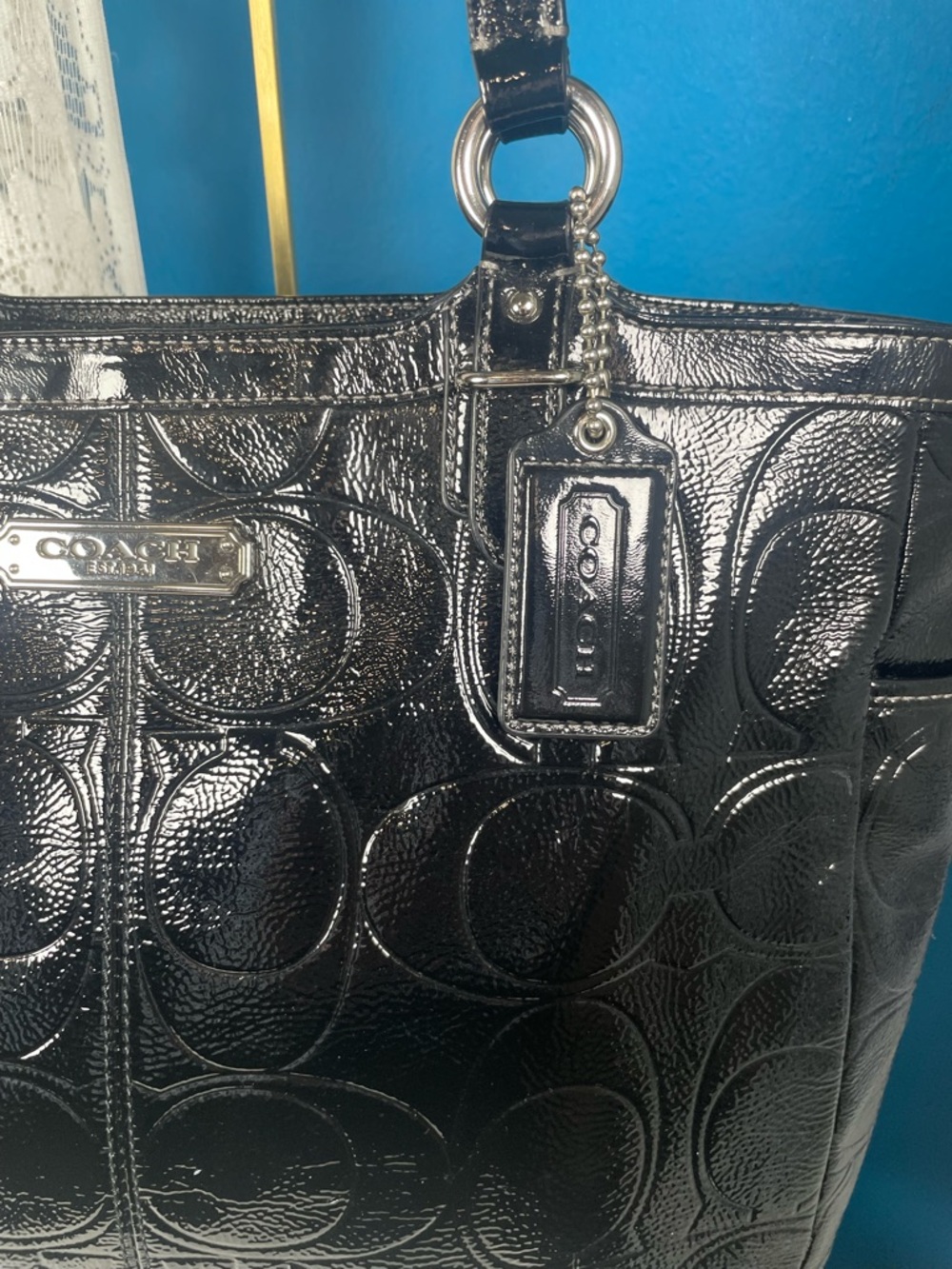 Coach Gallery Embossed Patent Leather 11 in H x 15 in Top L x 11.5 in L Bottom - Picture 8 of 15